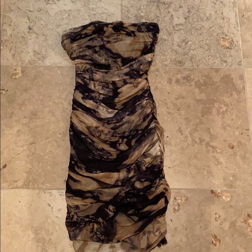 Gorgeous Diane von Furstenberg dress size 4 NWT